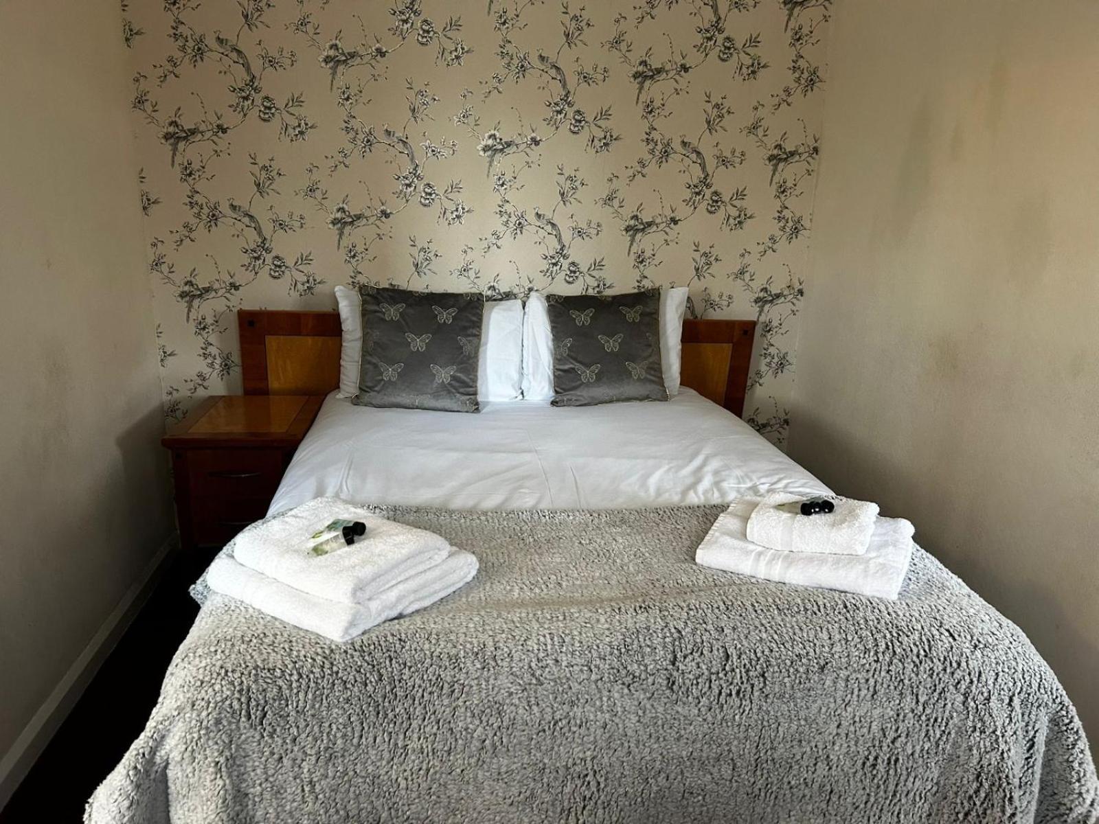 The Rose And Crown Hotel Wisbech Oda fotoğraf