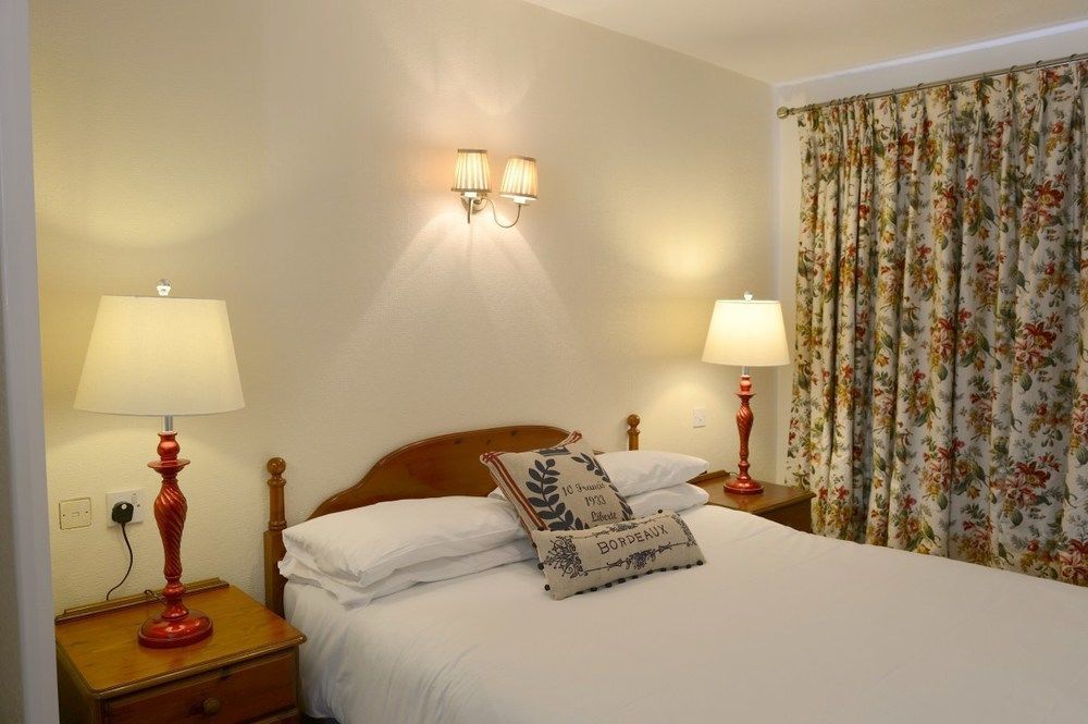 The Rose And Crown Hotel Wisbech Dış mekan fotoğraf